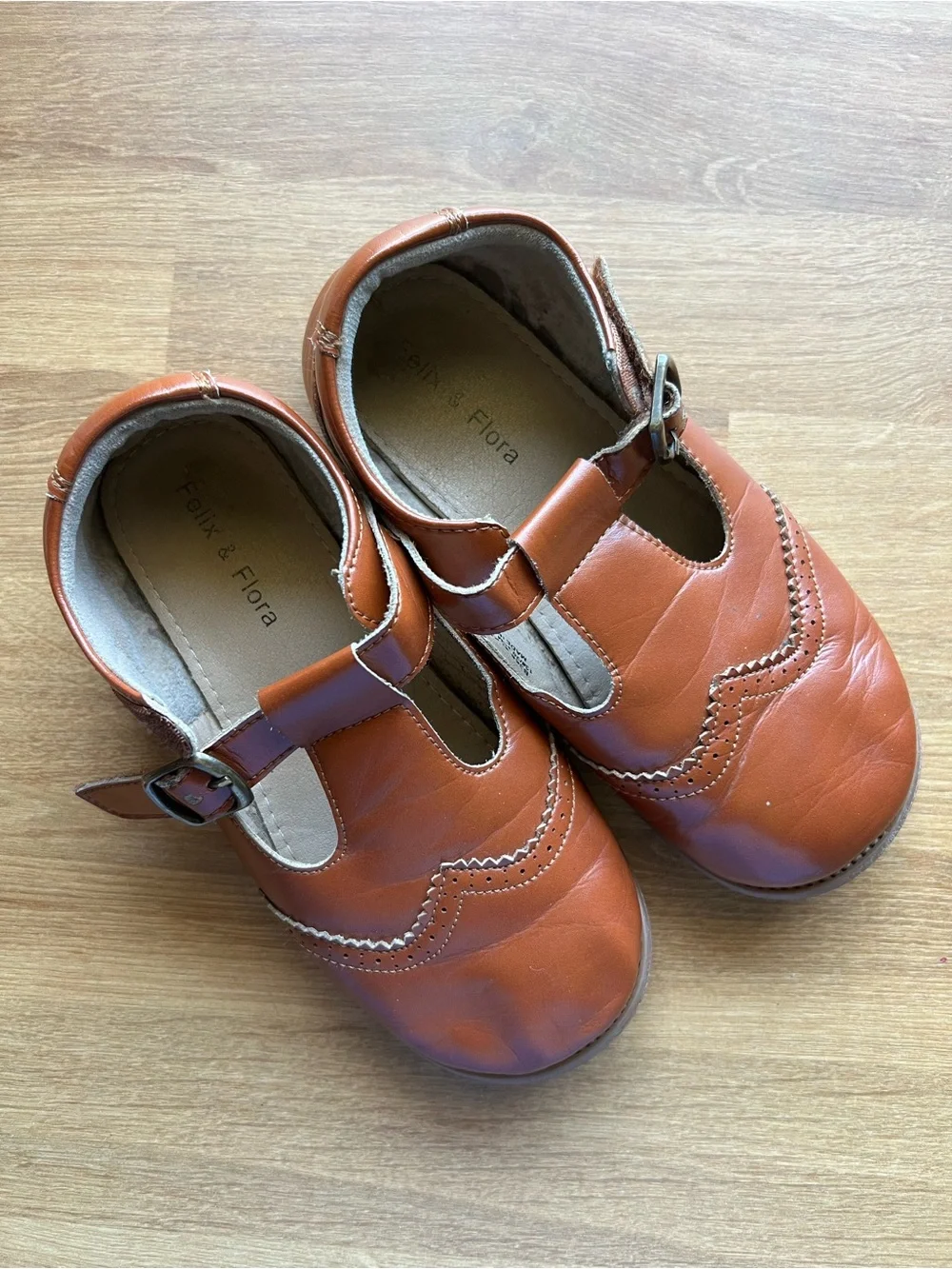 Girls Tan Leather Mary Jane Dress Shoes with Buckle